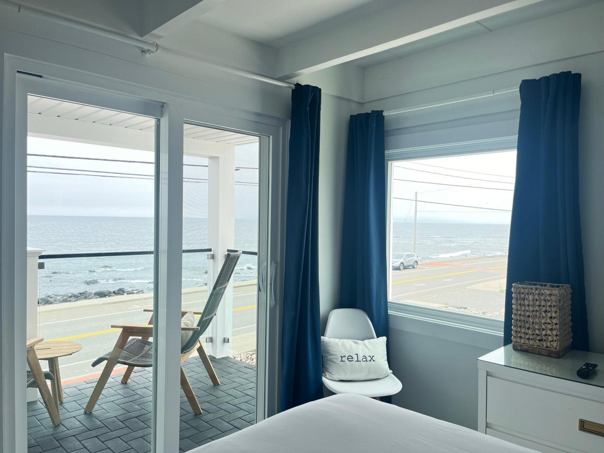 Grand View Motel 2*