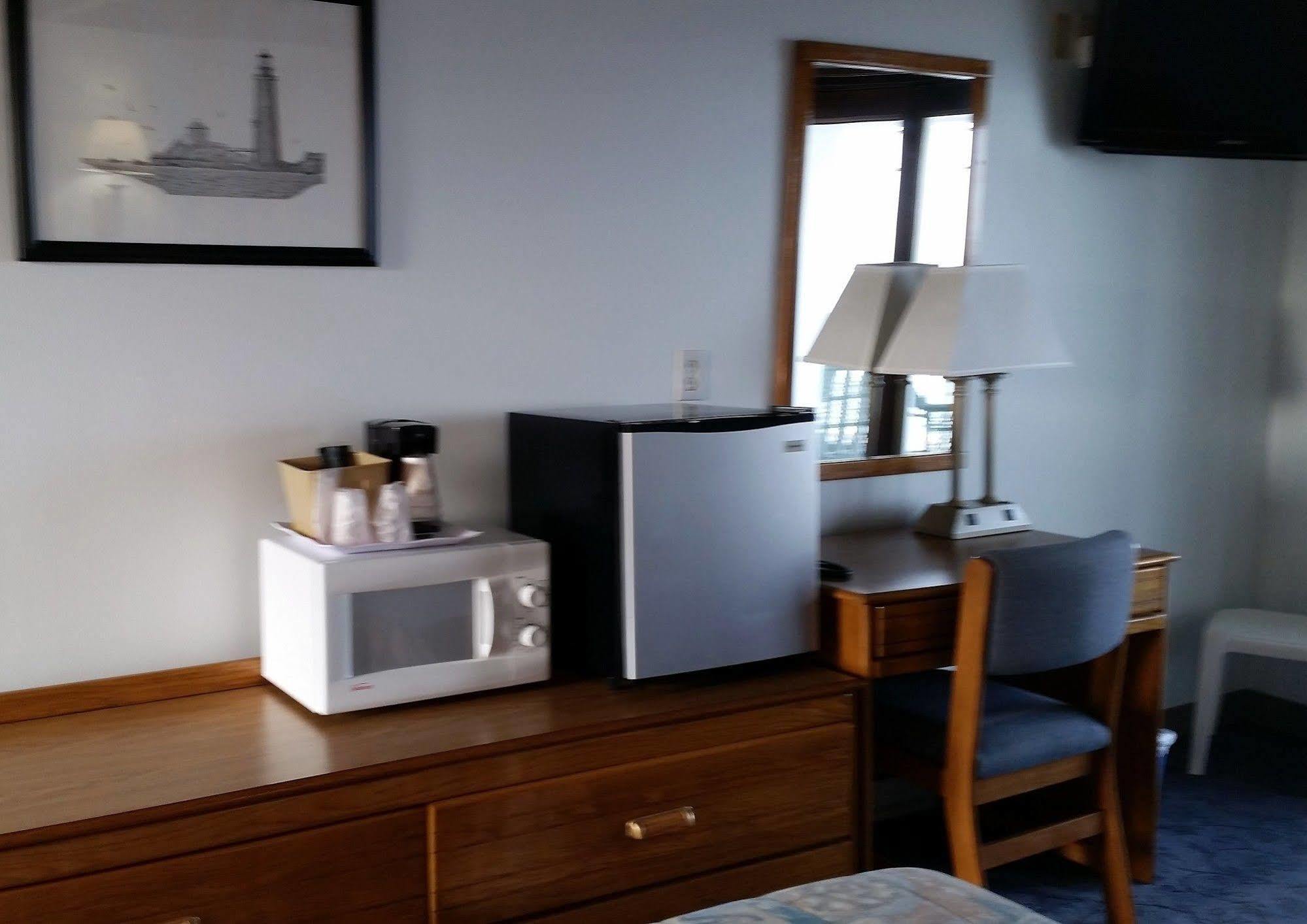 Grand View Motel 2*