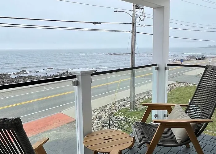 Grand View Hotel