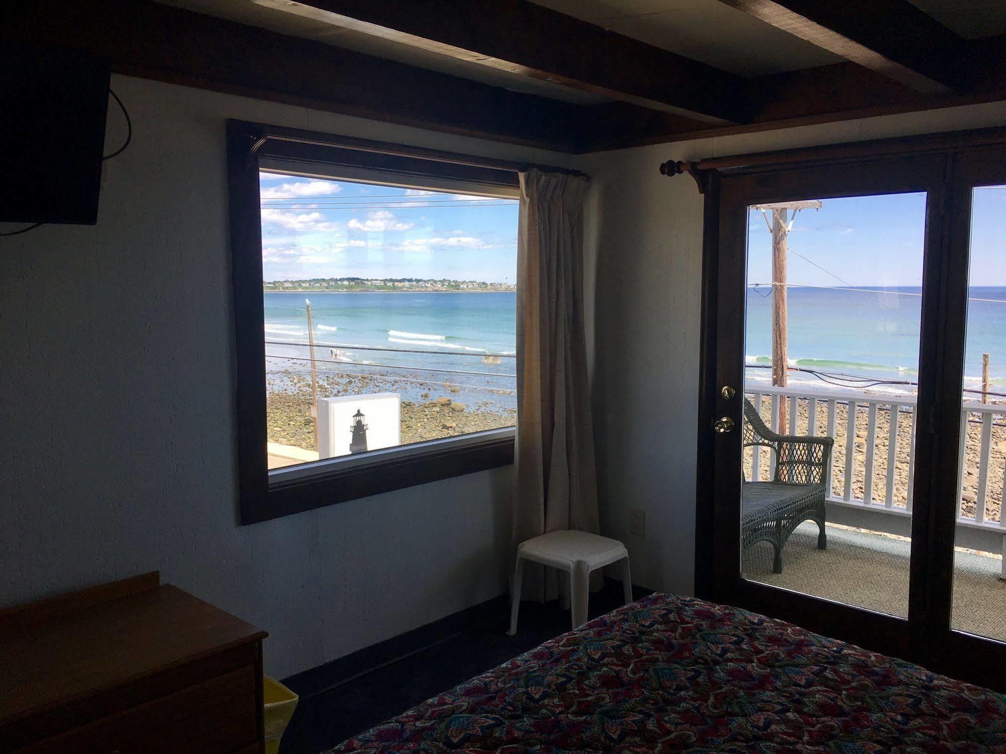 Grand View Motel 2*